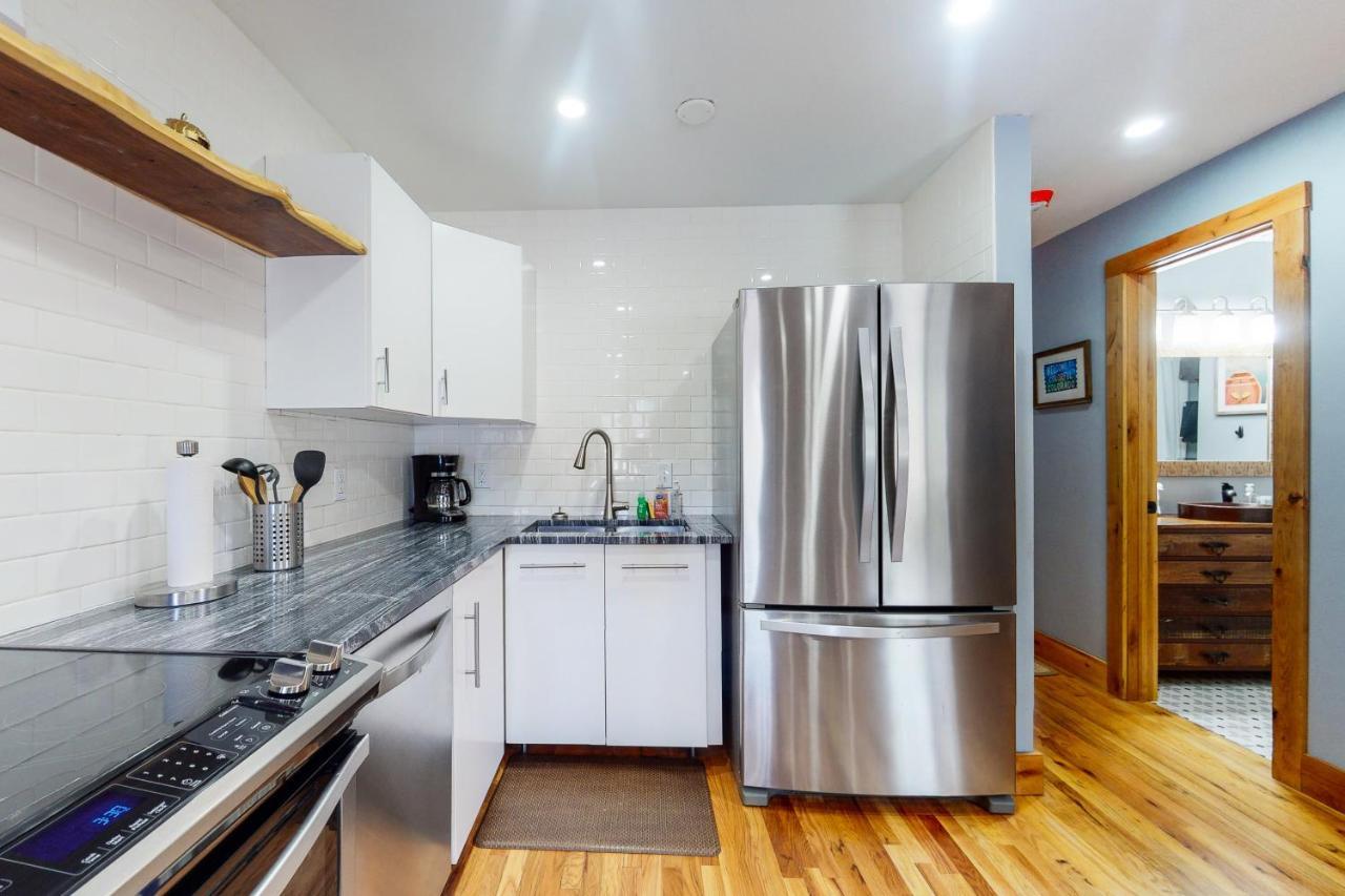 Frisco Apartments Bagian luar foto